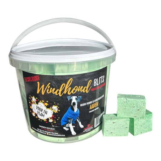 Green 2.5L Windhond Blits Firelighters Bucket showing handcrafted firelighter cubes